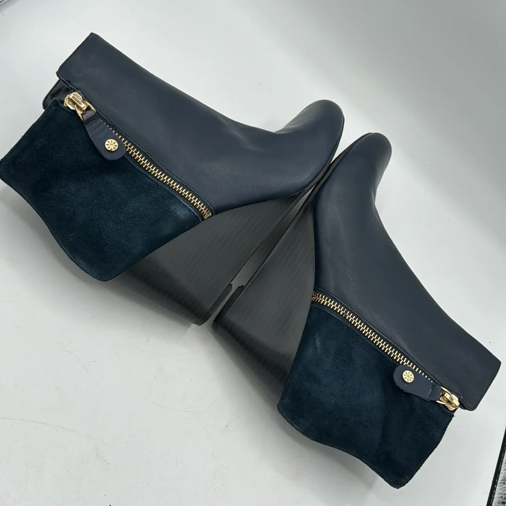 Isaac MixrahiLive! Blue Suede/Leather booties Sz 10 New without box